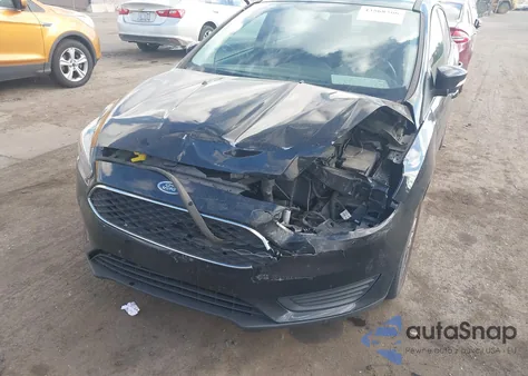 2018 Ford Focus Se z USA, uszkodzony, nr VIN 1FADP3F23JL321060